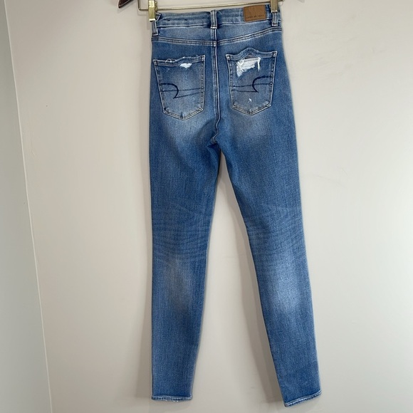 American Eagle The Dream Jean Curvy Super Hi-Rise Jegging Blue Light Wash 00 - Picture 7 of 12
